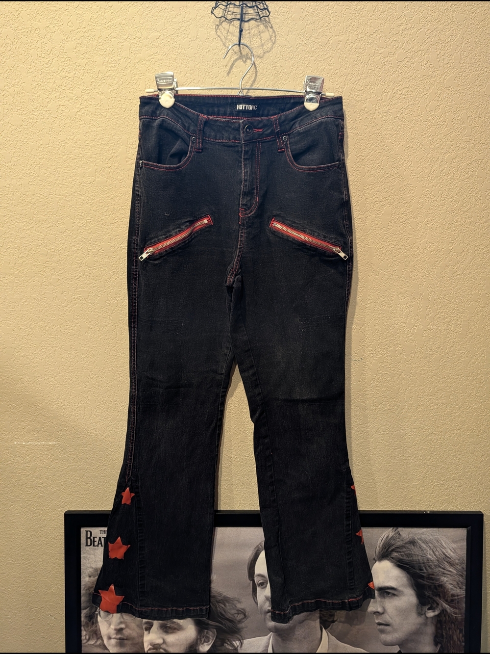 Hot Topic Black Jeans with Red Accent Zippers And Stars On The Flare